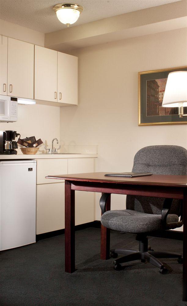 Springhill Suites By Marriott Atlanta Kennesaw Bagian luar foto