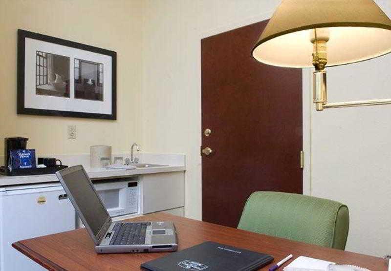 Springhill Suites By Marriott Atlanta Kennesaw Bagian luar foto