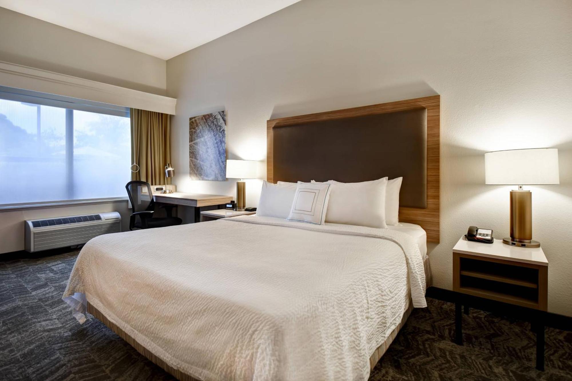 Springhill Suites By Marriott Atlanta Kennesaw Bagian luar foto