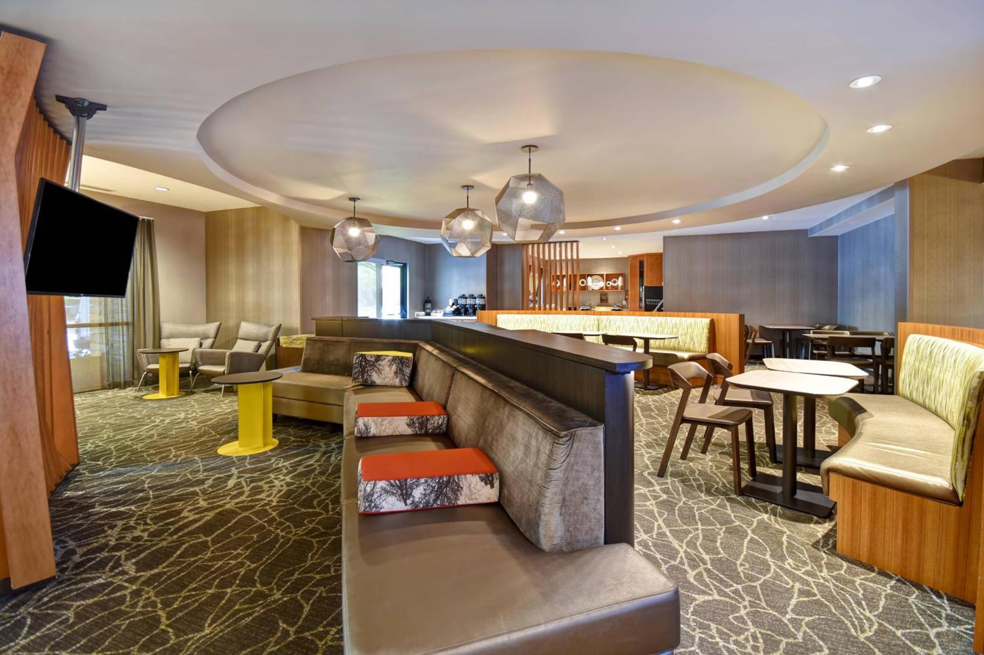 Springhill Suites By Marriott Atlanta Kennesaw Bagian luar foto
